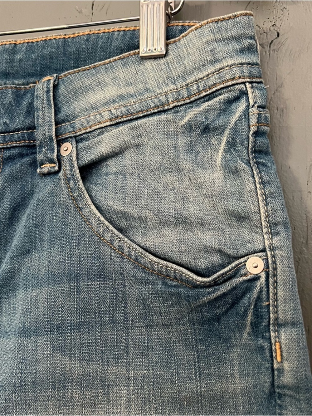 &Denim By H&M Cuffed Jean Shorts Medium Blue Wash Distressed Stretch - Picture 12 of 13